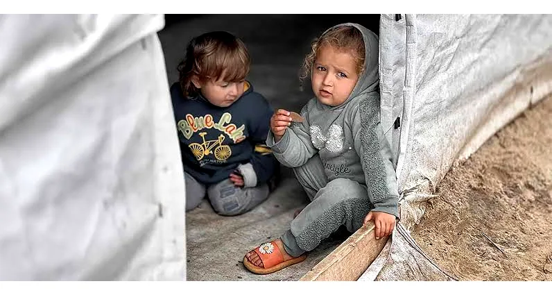 Children fearing their existence under the Israeli regime
